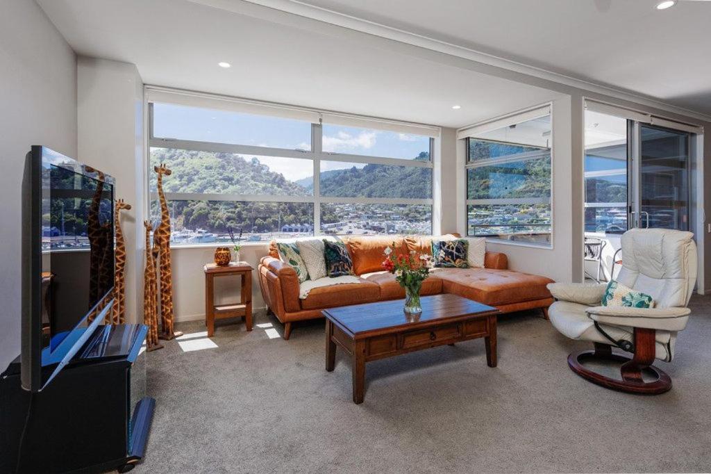 Astonishing Views Superb Waterfront Apartment Picton Exterior photo